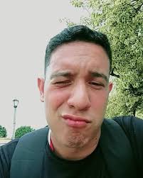 Robert Guzmán (@robbiegus2806) • Instagram photos and videos