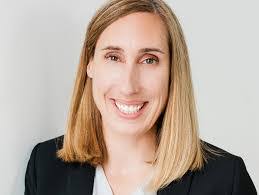 Stacey Wallace's Instagram, Twitter & Facebook