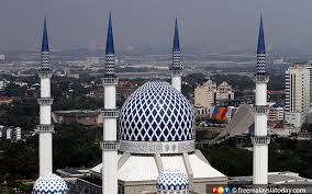 The maghrib call for prayer as it was broadcast on rtb3 hd on the 15th of may 2011. Selangor Freezes Friday Prayers For One Month Free Malaysia Today Fmt
