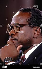 Supreme court justice clarence thomas hi-res stock photography and images