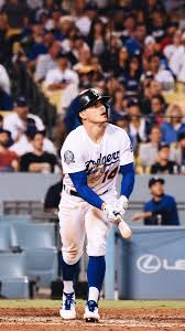 Personalise your desktop, tablet or smartphone with our growing collection of hd. Dodgers Player 675x1200 Wallpaper Teahub Io