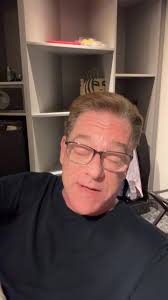 Roberts Liardon Official