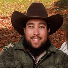 Jacquelynn Deneau and Dwight Hunt II's Wedding Website