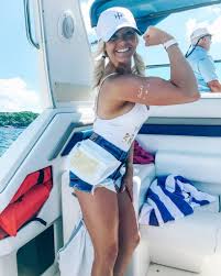 Mixing some of the party cove from years past i just created one of the best party cove videos on the internet. Bachelorette Party At The Lake Of The Ozarks Wellness For The Win