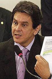 O médico jefferson freitas, diretor clínico da maternidade peregrino filho de patos, entrou em contato com o patosonline.com para prestar esclarecimentos sobre a denúncia de mal atendimento médico feito pela senhora angela maria. Roberto Jefferson Wikipedia A Enciclopedia Livre