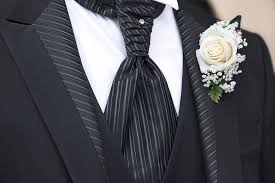 Le style, la taille et les revers du costard cravate. Le Costume Du Marie Costume Tenue Mariage