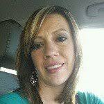 Robin Mancha's Instagram, Twitter & Facebook