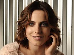Man Of Steel S Antje Traue Superman Is Super Attractive Superman characters superman movies film seven man of steel american comics classic hollywood movie stars dc comics dresses for work. antje traue superman is super attractive