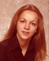 Delores Boyle's Instagram, Twitter & Facebook