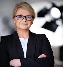 ELLA EDWARD || RUSHES For this extravaganza I will be executing a  rolly-polly, the entire concept of art, and every chance that people give  me. I'm calling