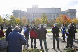 Militarii activi spun si ceva de un fel de ordonanta necesara pensionarii unor generali. Bucuresti Protest Scmd 4 Noi 2020 Inquam Photos