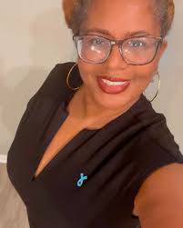 Elizabeth May-Chatman (@urbanchiclivingllc) • Instagram photos and videos