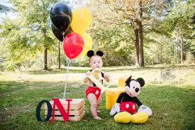 Mickey Mouse Birthday Theme For 1 Year Old Boy Mickey Mouse First Birthday Pictures Mickey Mouse First Birthday Mickey 1st Birthdays Mickey First Birthday