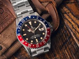 There may be a few confusions, however, to help you out we have drafted a list of the best wrist watch brands in india. Here Are The 11 Best Watch Investments For Aspiring Collectors