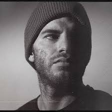 Lorenzo Urbina's Instagram, Twitter & Facebook