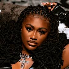 Kaliii signs with UTA