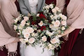 This is an exciting time in your life, and we hope during the planning process, you spend a lot of time comparing vendors for your flowers, cake, food, dresses, comparing price, quality, and the. Cedar Rapids Wedding Eastbank Wedding Venue Leesa Kyle Forever Green Studios