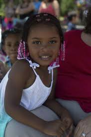 Music, family and fun at Barnum parade