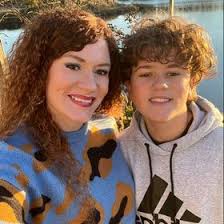 Paula Giles (bpgiles)