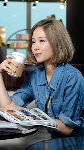 Short Hair Style With Chic Color Korea Hair Styling Ide Gaya Rambut Potongan Rambut Bob Gaya Rambut
