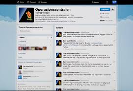 #fredrikstad #øraveien, bil kjørt gjennom en hekk. Pressen Misfornoyd Med Politiet Kampanje