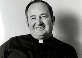 Priest who was San Diego icon for his ministry to homeless dies at age 80