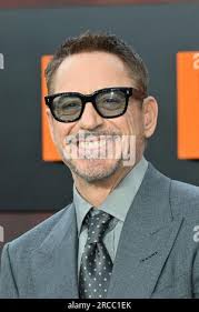 Robert serber hi-res stock photography and images