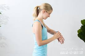 Wir erklären euch, wie ihr in den eigenen vier wänden eure ausdauer verbessern oder kalorien verbrennen könnt. Cardio Training Zu Hause Die Besten Tipps Und Ubungen
