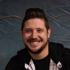 Zach Mueller's Instagram, Twitter & Facebook