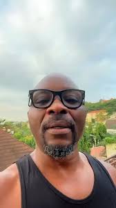 Popular tiktoker, Nara Smith makes Coca-Cola from scratch in her home