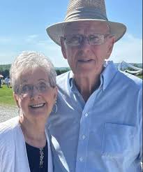 Remember when our city/county would have carnivals and fairs when kids were  out of school? Anyone know of any around, since we don't have them here🤔