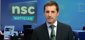 Birth definition, an act or instance of being born: Filho De Carlos Nascimento Jornalista Julio Ettore Suriano Estreia Como Apresentador Na Globo Portal Overtube