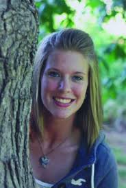 M. Elizabeth Naebers Fund awards scholarships