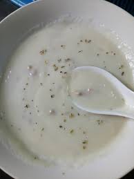 Garlic bread and mushroom soup tersangat sedap macam dekat pizza hut. Mudah Je Nak Buat Mushroom Soup Garlic Bread Ala Pizza Hut Sedapnya Daily Makan