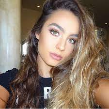 She currently resides in los angeles, california. Sommer Ray Wiki Bio Fitness Model