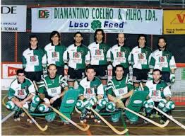 A secção de hóquei em patins foi organizada contando com a maioria dos jogadores do recreios desportivos da amadora, nomeadamente josé manuel martins, luís aquino, antónio aquino, antónio teixeira, aprigio gomes. Hoquei Em Patins Sporting De Tomar De Regresso As Competicoes Europeias Vinte Anos Depois E Na Altura Os Leoes Chegaram As Meias Radio Hertz