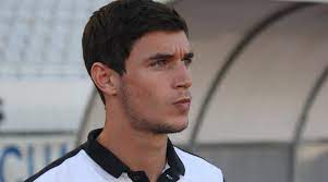 Зріст 191 см, вага 78 кг. Roman Yaremchuk Luchshij Molodoj Futbolist Ukrainy V Oktyabre Footboom