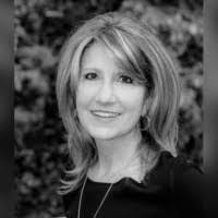 Ann Nowakowski's Instagram, Twitter & Facebook