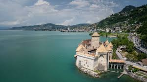 Home > switzerland buildings > lake house on lake geneva, switzerland. Uzivatel House Of Switzerland Na Twitteru Did You Know Switzerland Has 7000 Lakes The Biggest Is Lake Geneva Followed By Lake Neuchatel The Particularly Enjoy Spending Time By Their Lakes