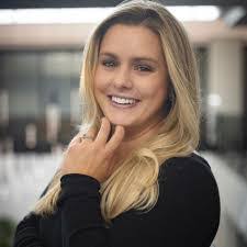 Kendra Malloy's Instagram, Twitter & Facebook