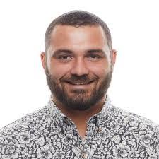 Damien Robertson's Instagram, Twitter & Facebook