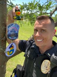 Out in Westwood Park making sure the ducks didn't fly away!! Plenty of  people out here doing their best to find them all! Just don't forget that  if you find any of