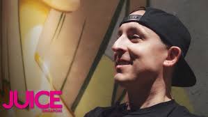 Yellowcard's Ryan Key Makes the Impossible Choice Between Blink-182 and  Green Day