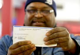 Forget paper paychecks: New Michigan law allows employers to go plastic  only