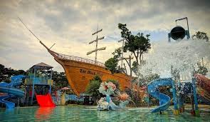 Harga tersebut belum termasuk biaya parkir kendaraan. Santa Sea Waterpark Tiket Wahana Agustus 2021 Info Wisata