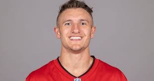 Paul Rizkalla's Instagram, Twitter & Facebook