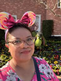 I lost (then later found) my pinfolio at Epcot during the busy Spring Break  week. Must've left it under the seat at Soarin'. I thought I lost it  forever with the amount