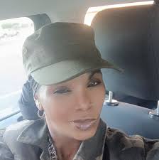 Prominent businesswoman Angela Oakley has accused Shamea Morton and her  husband of repeatedly calling her to try to get the price of four  properties worth $2 million down to just $1 million.