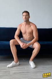 Dustin Solo Sean Cody Gay Porn Video | GayMobile.fr