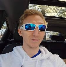 This would be the funniest way for Joe Rogan to die.